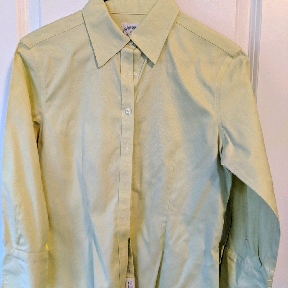 Brooks brothers size 2p button up petite fitted